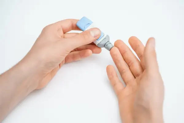 Finger Prick Blood Tests: How Do They Work?