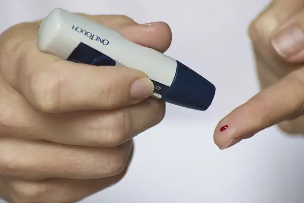The Connection Between Blood Sugar Levels and Weight Loss